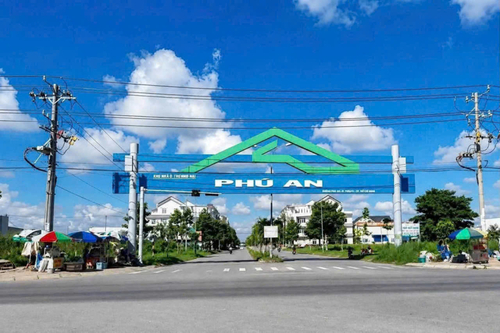 Bán nền gấp đường A2, Bùi Quang Trinh KDC Phú An, đoạn đầu KDC, Hưng Phú, Cần Thơ